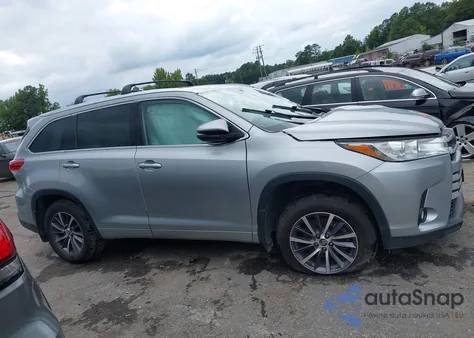 2018 Toyota Highlander Xle из США, поврежденный, VIN 5TDJZRFH0JS529197
